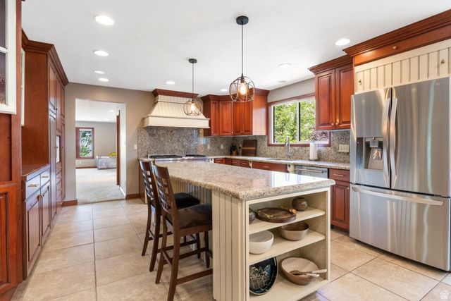 4049 E PROSPECTOR DR, Cottonwood Heights, UT 84121