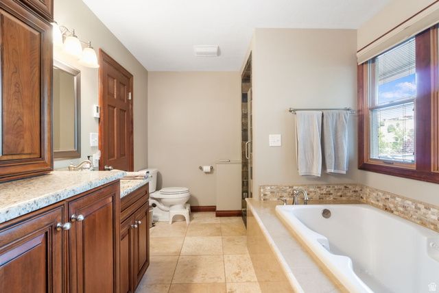 4049 E PROSPECTOR DR, Cottonwood Heights, UT 84121