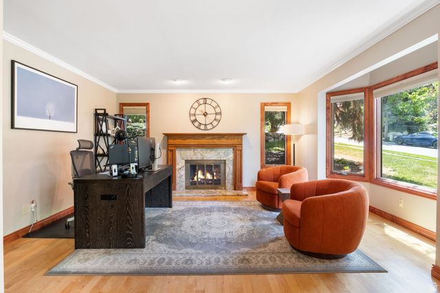 4049 E PROSPECTOR DR, Cottonwood Heights, UT 84121