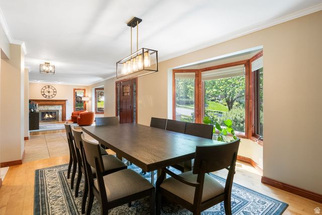 4049 E PROSPECTOR DR, Cottonwood Heights, UT 84121