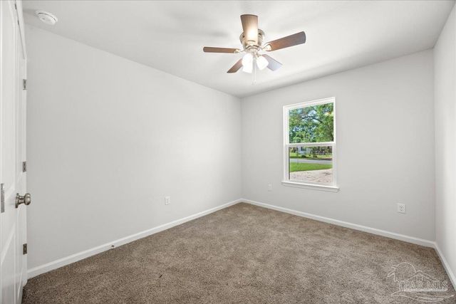 5621 Kingery Rd, Milton, FL 32583