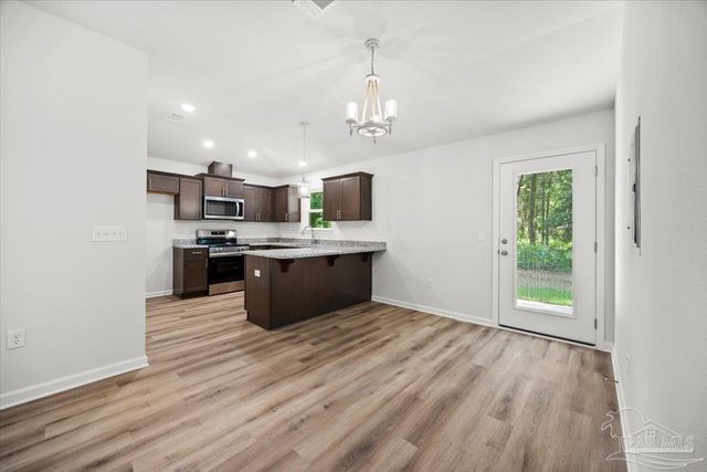 5621 Kingery Rd, Milton, FL 32583