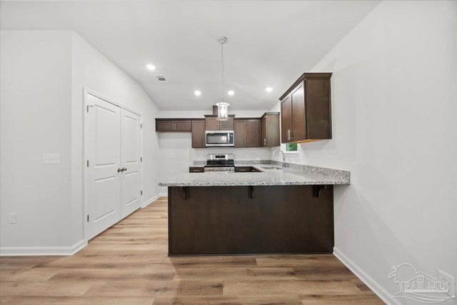 5621 Kingery Rd, Milton, FL 32583