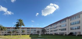 9950 62ND TERRACE N 216, St Petersburg, FL 33708