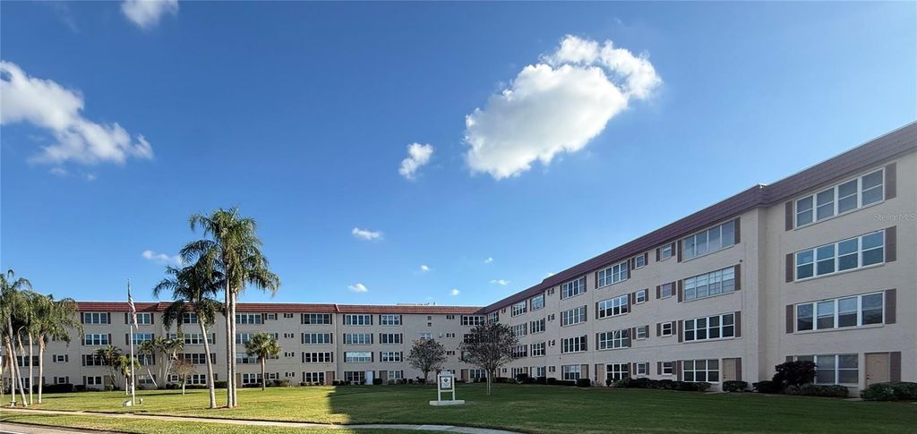 9950 62ND TERRACE N 216, St Petersburg, FL 33708