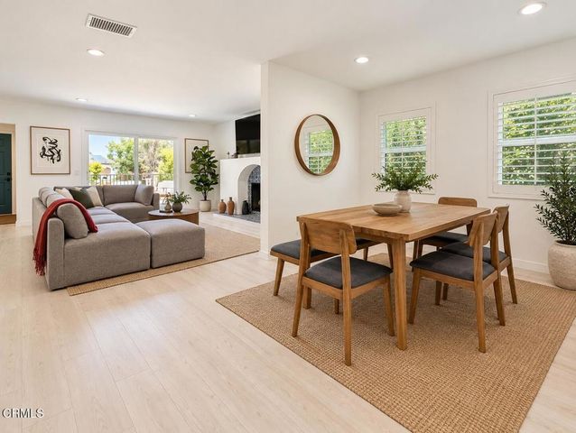 10332 Woodbridge Street, Toluca Lake, CA 91602