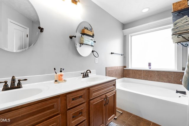 544 Asheford Way, Cameron, NC 28326