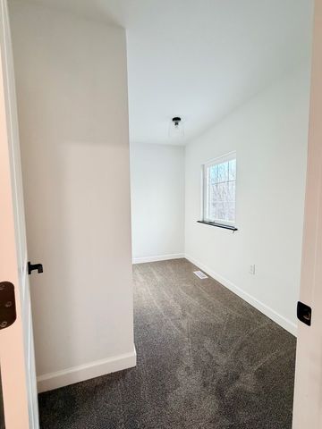 1480 Raymond Street Raymond Street, South Elgin, IL 60177