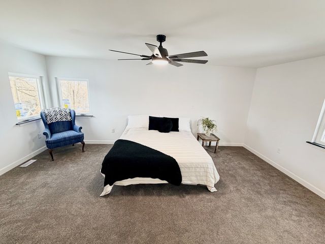 1480 Raymond Street Raymond Street, South Elgin, IL 60177