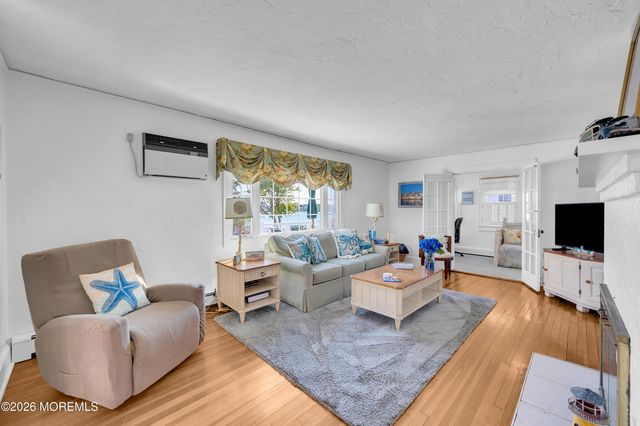 200 Washington Avenue, Point Pleasant Beach, NJ 08742