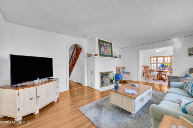 200 Washington Avenue, Point Pleasant Beach, NJ 08742