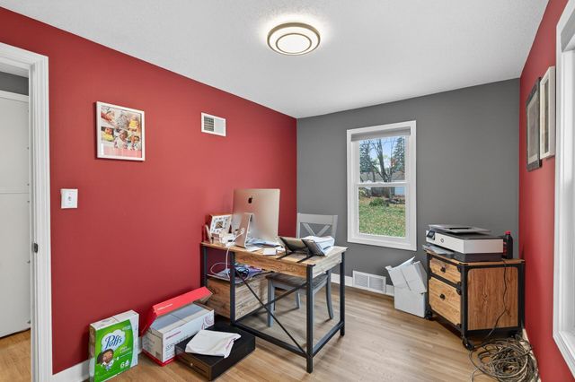 5929 Camden Avenue N, Brooklyn Center, MN 55430