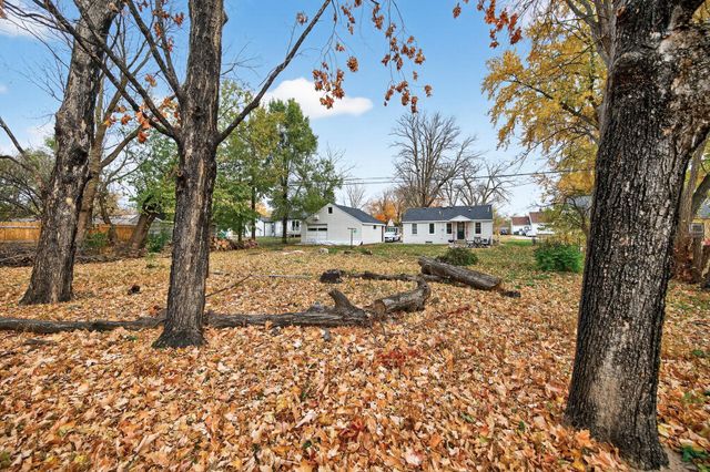 5929 Camden Avenue N, Brooklyn Center, MN 55430