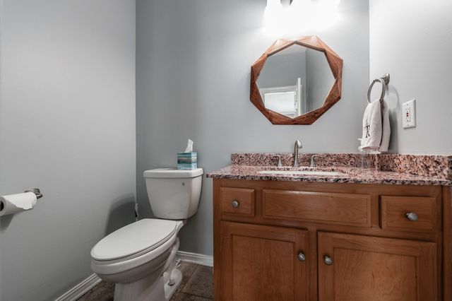 111 Highland Rdg, Hendersonville, TN 37075