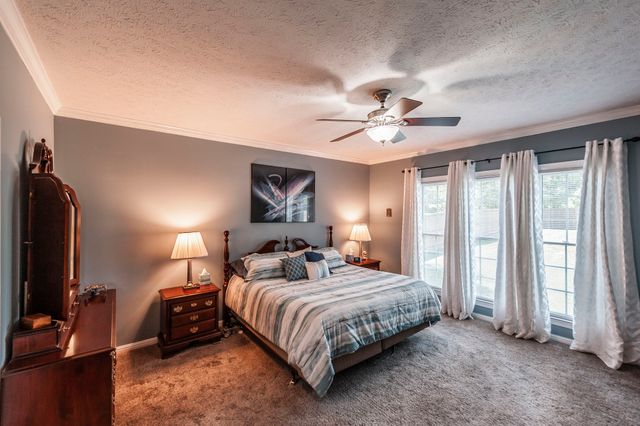 111 Highland Rdg, Hendersonville, TN 37075