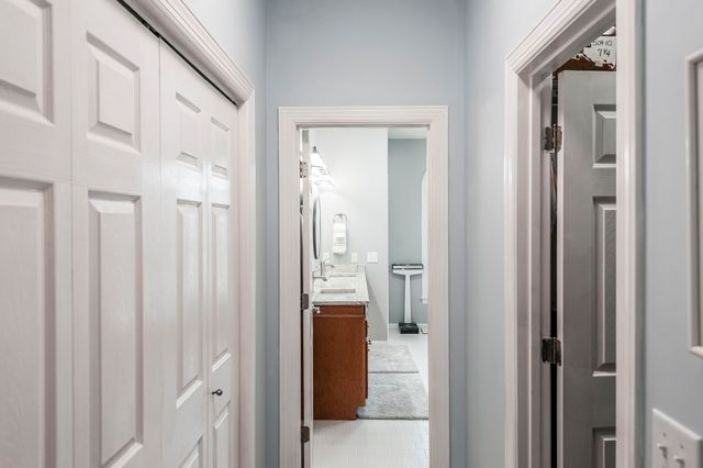 111 Highland Rdg, Hendersonville, TN 37075