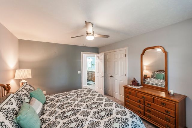 111 Highland Rdg, Hendersonville, TN 37075