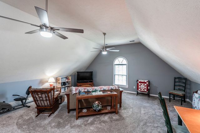 111 Highland Rdg, Hendersonville, TN 37075