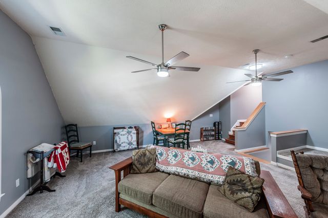 111 Highland Rdg, Hendersonville, TN 37075
