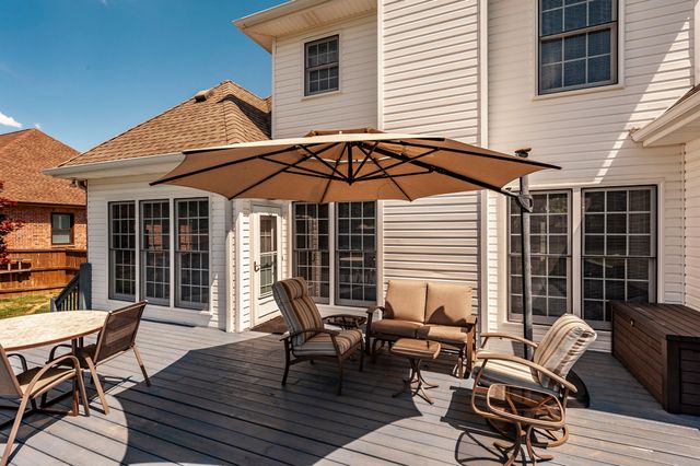 111 Highland Rdg, Hendersonville, TN 37075