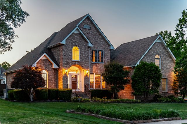 111 Highland Rdg, Hendersonville, TN 37075