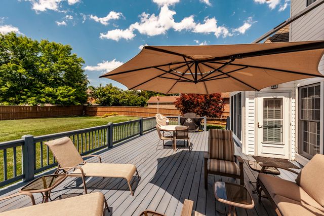 111 Highland Rdg, Hendersonville, TN 37075