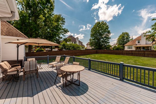 111 Highland Rdg, Hendersonville, TN 37075