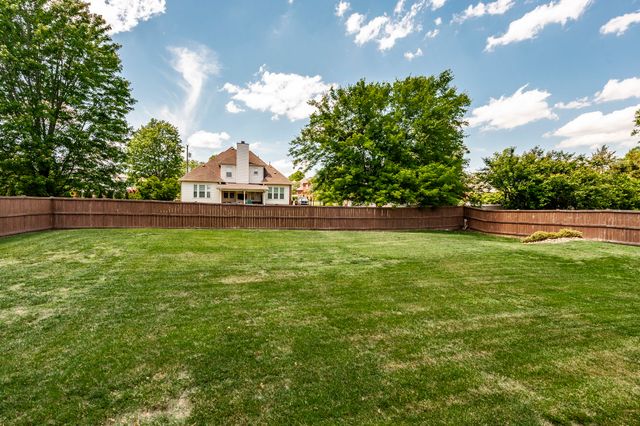111 Highland Rdg, Hendersonville, TN 37075