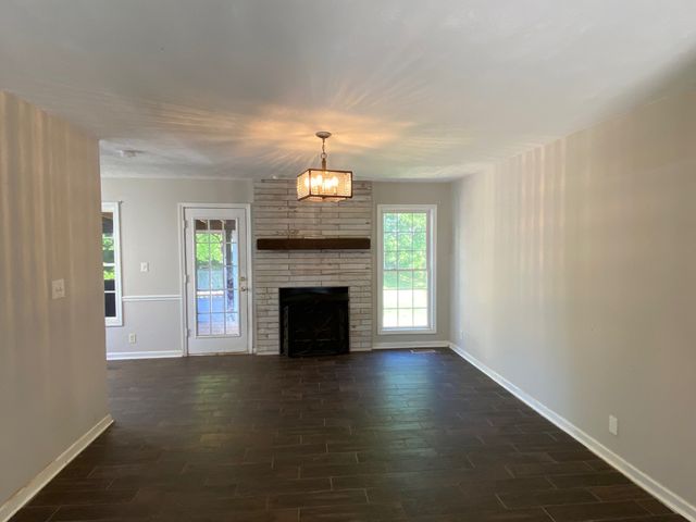 1007 Sugarcane Way, Clarksville, TN 37040