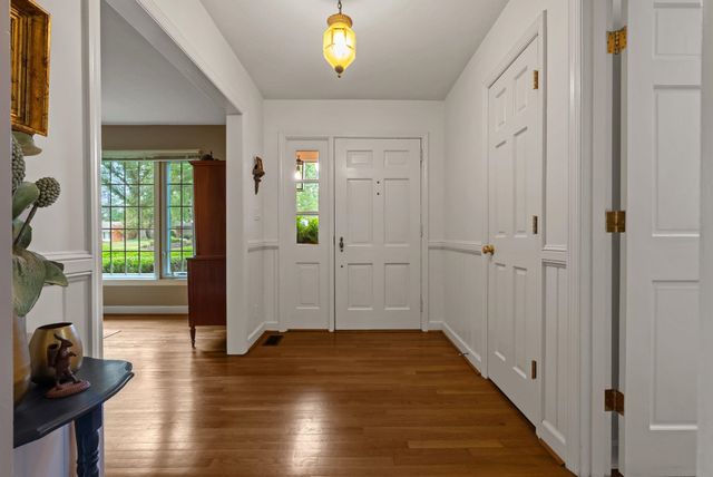 300 Lake Forest Dr, Spartanburg, SC 29302