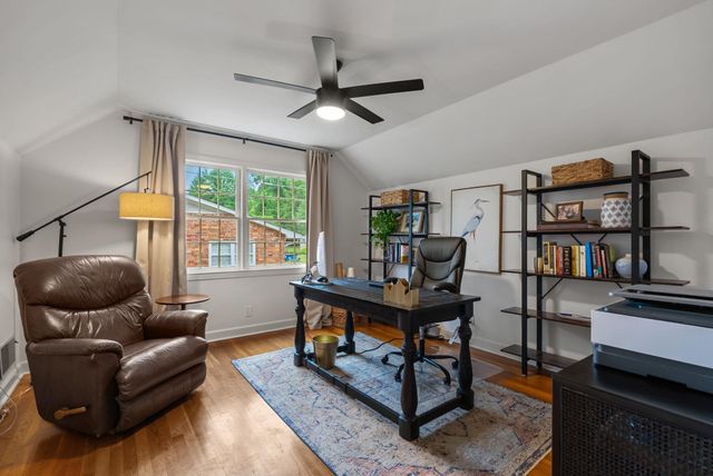 300 Lake Forest Dr, Spartanburg, SC 29302