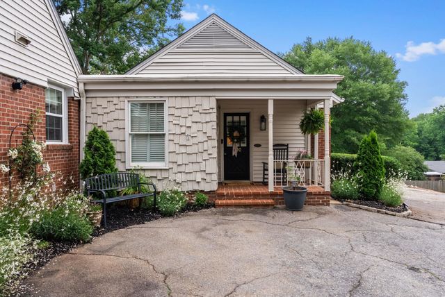 300 Lake Forest Dr, Spartanburg, SC 29302