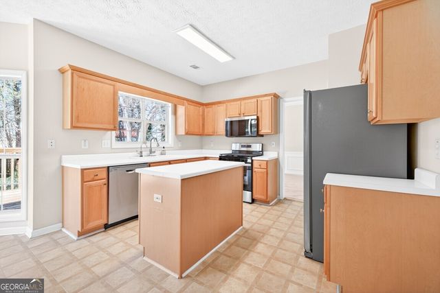 1585 Highland Farm Drive, Suwanee, GA 30024