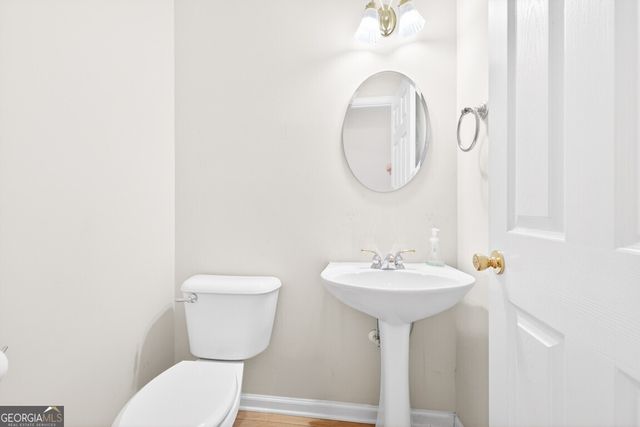 1585 Highland Farm Drive, Suwanee, GA 30024