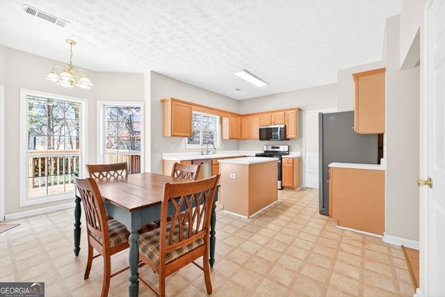 1585 Highland Farm Drive, Suwanee, GA 30024