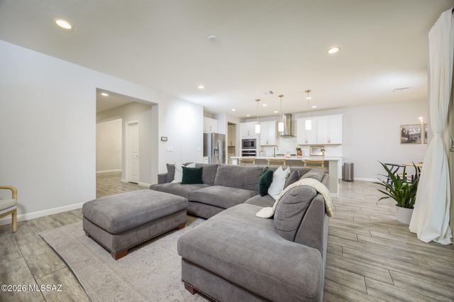 12481 N Blondin Drive, Marana, AZ 85653