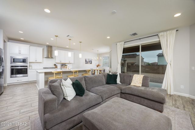 12481 N Blondin Drive, Marana, AZ 85653