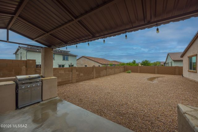 12481 N Blondin Drive, Marana, AZ 85653