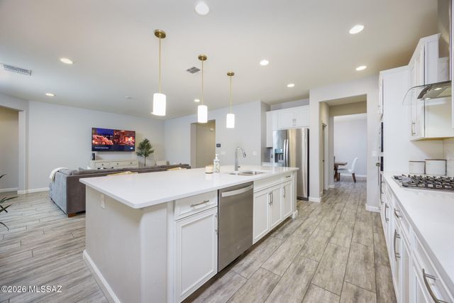 12481 N Blondin Drive, Marana, AZ 85653