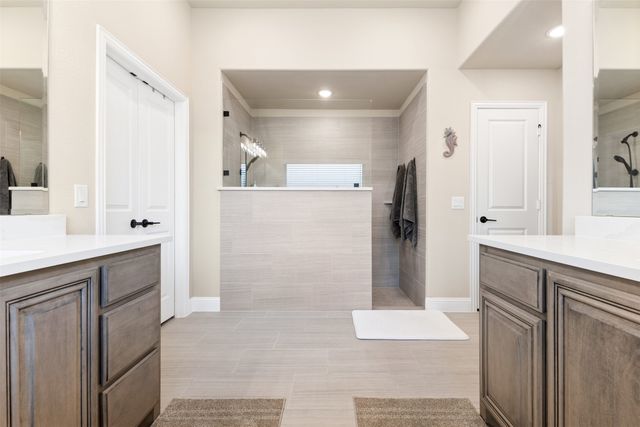 1004 Bessie Drive, Desoto, TX 75115