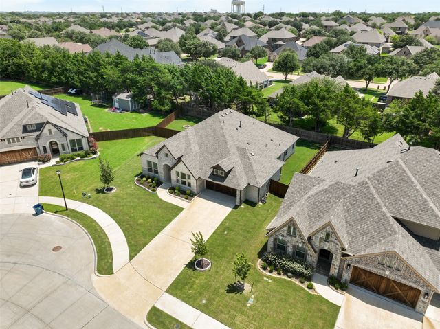 1004 Bessie Drive, Desoto, TX 75115