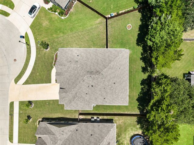 1004 Bessie Drive, Desoto, TX 75115