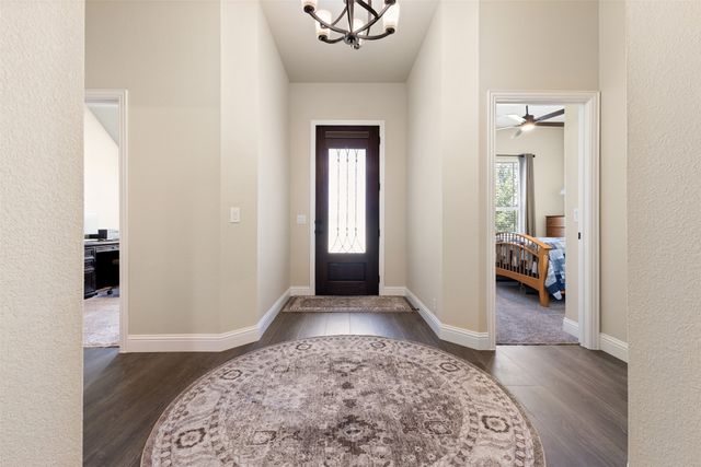 1004 Bessie Drive, Desoto, TX 75115