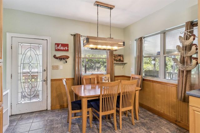 3016 N ALBANY AVENUE, Tampa, FL 33607