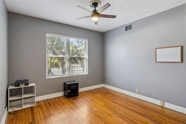 3016 N ALBANY AVENUE, Tampa, FL 33607