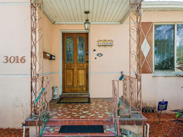 3016 N ALBANY AVENUE, Tampa, FL 33607