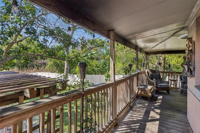 3016 N ALBANY AVENUE, Tampa, FL 33607