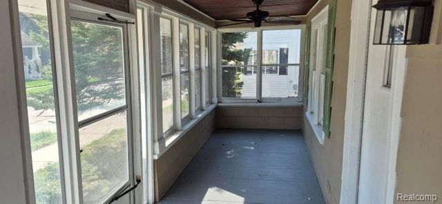 830 Knowles Street, Royal Oak, MI 48067
