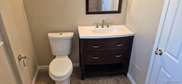 830 Knowles Street, Royal Oak, MI 48067