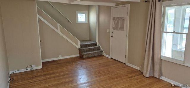 830 Knowles Street, Royal Oak, MI 48067